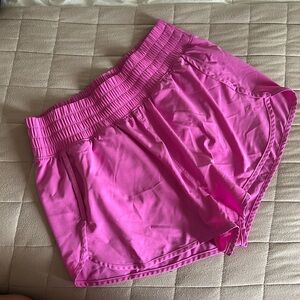 Gap fit athletic shorts